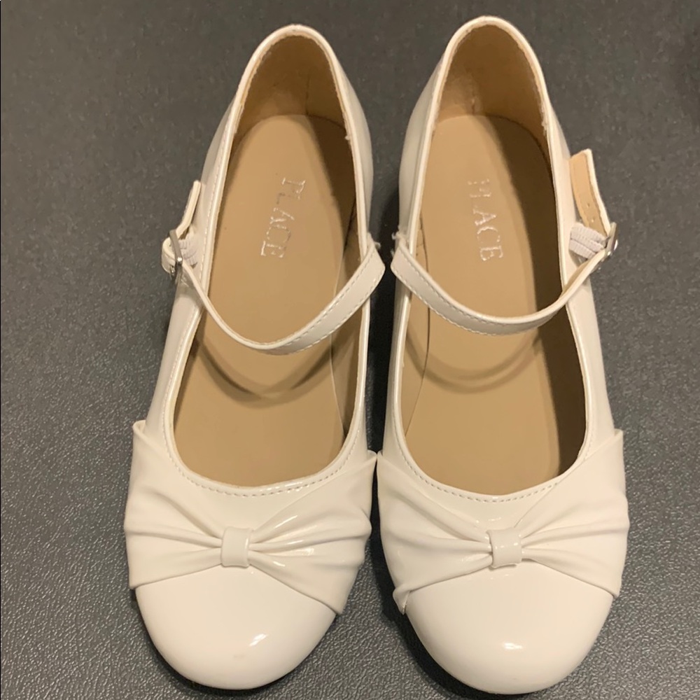 Children’s Place White Mary Jane Shoes for Girls